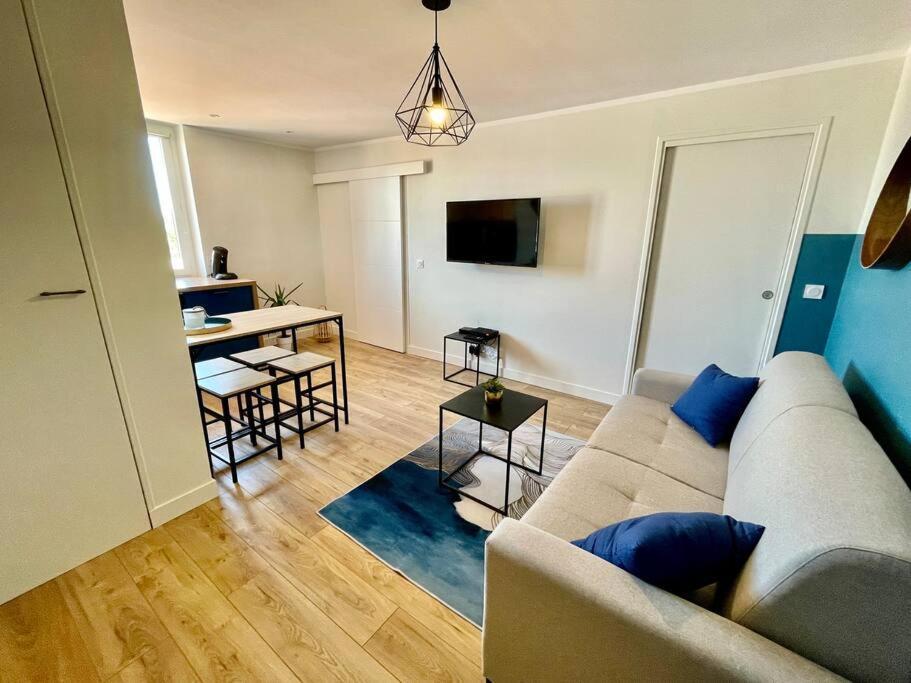 Apartamento Ivs Andreossy Vue Et Montagne Pour 4 *